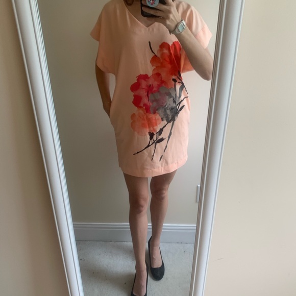 Kimono Style Dress - Picture 2 of 13